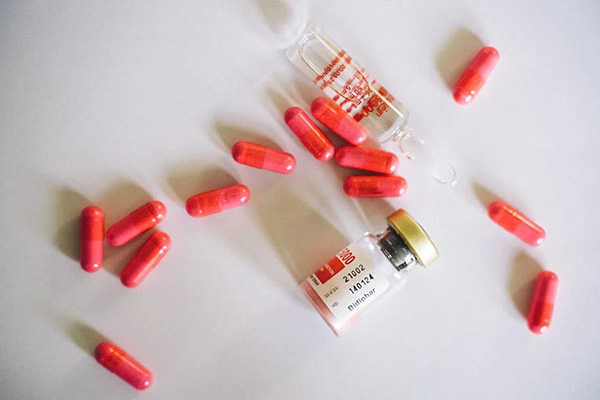 口腔頜面外科手術，怎樣根據(jù)手術部位確定麻醉用針？